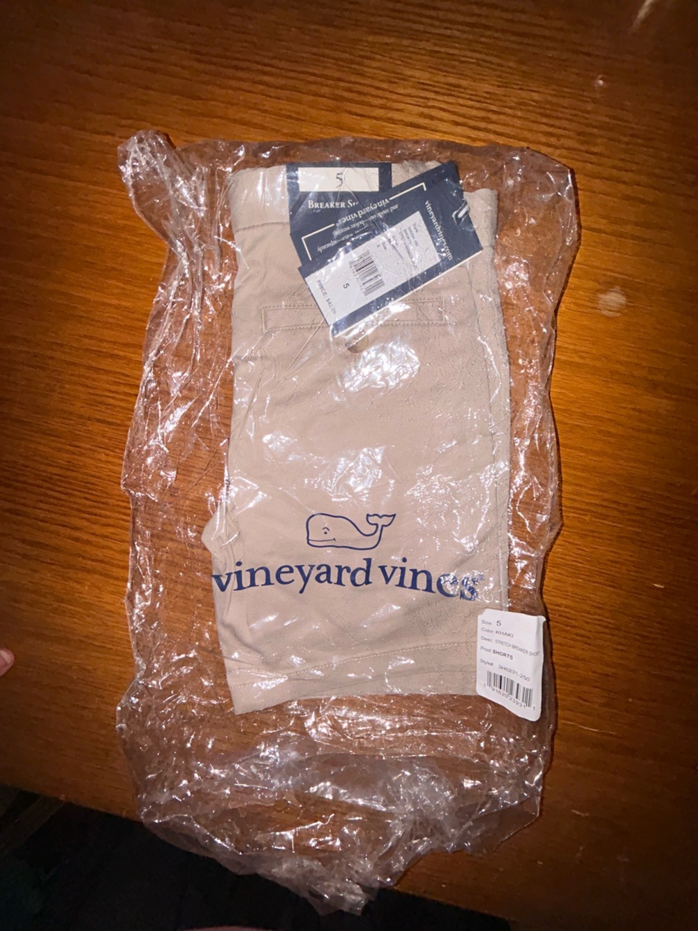 Vineyard Vines Tan Button-Front Shorts with Navy Tags